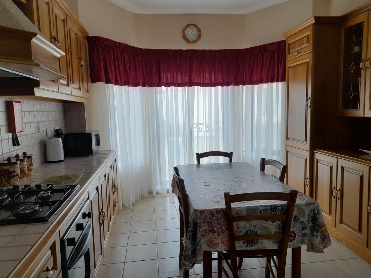 Silver Shadow Holiday Maisonette Marsaxlokk Eksteriør billede