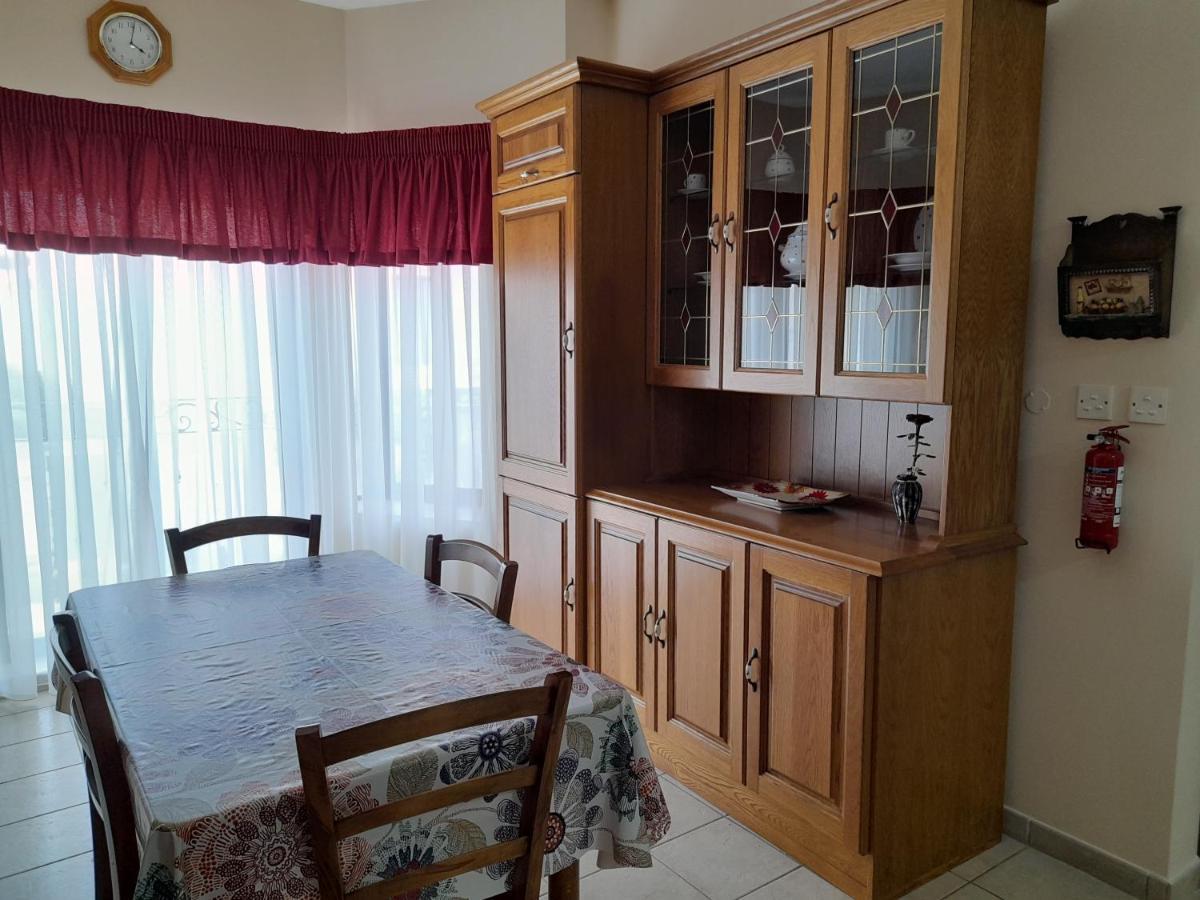 Silver Shadow Holiday Maisonette Marsaxlokk Eksteriør billede
